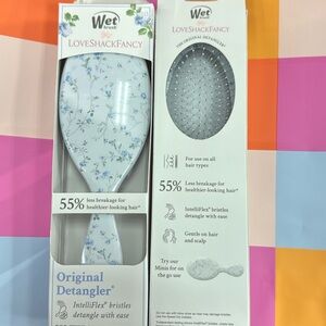 Love SHACK Fancy Blue Wet Brush NIB